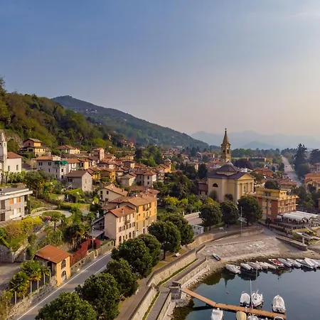 Hébergement de vacances Il Sogno Terrazza Panoramica Massino Visconti