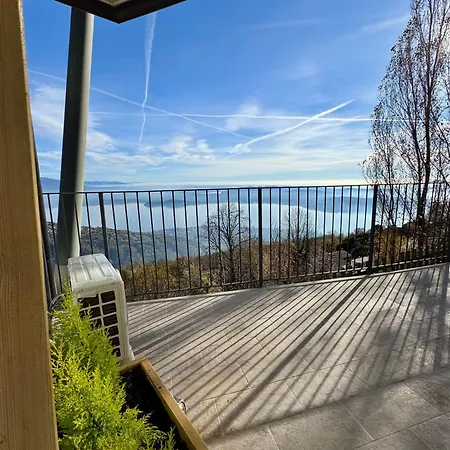 Il Sogno Terrazza Panoramica Ferienhaus Massino Visconti