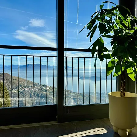 Ferienhaus Il Sogno Terrazza Panoramica Massino Visconti